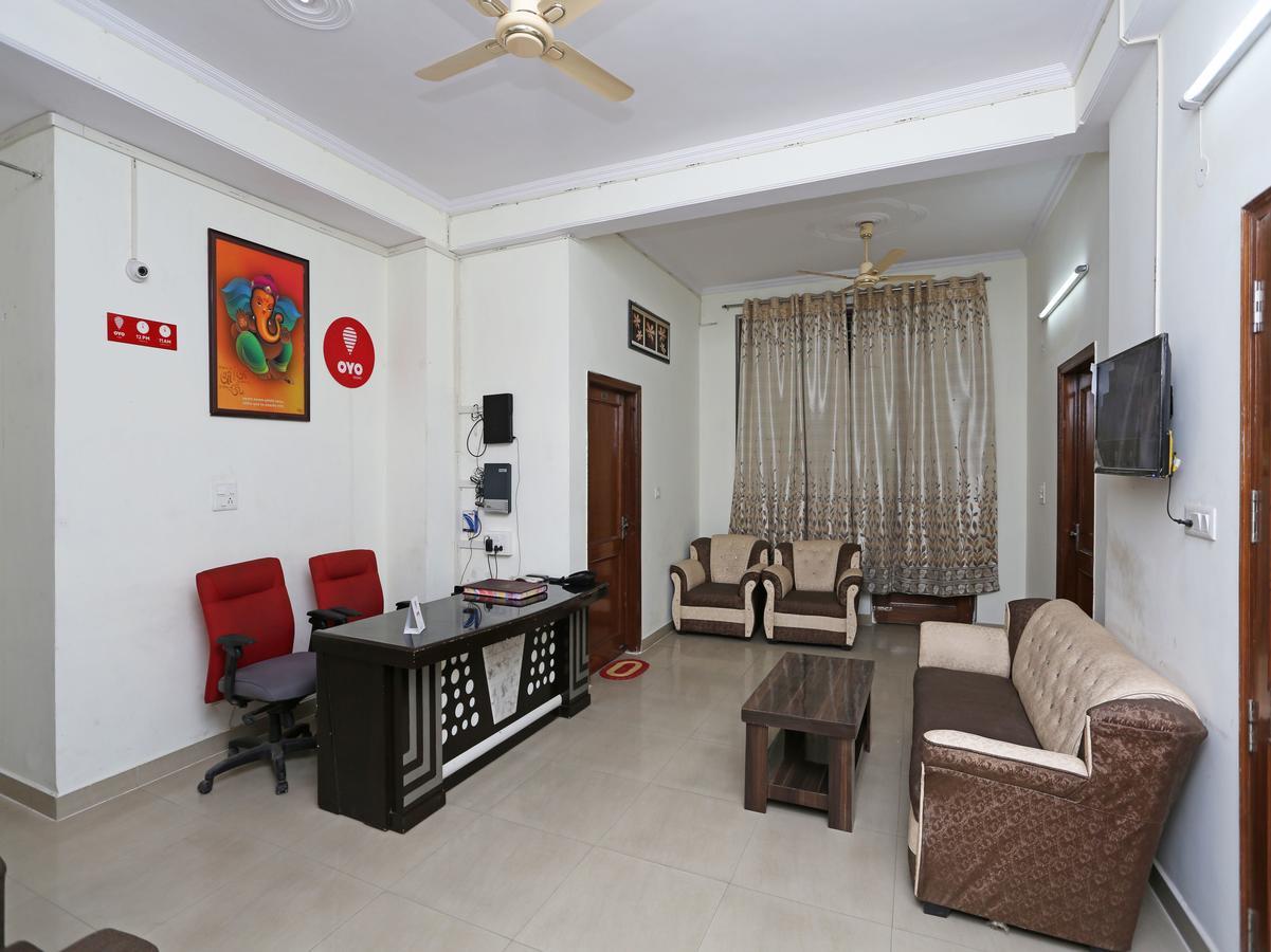 OYO 8910 Celeste Inn Greater Noida Extérieur photo