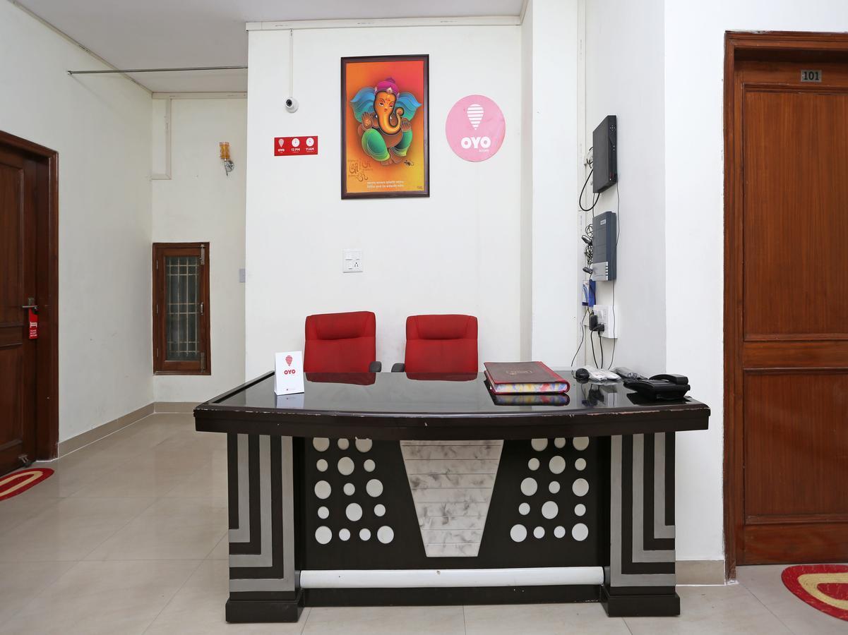 OYO 8910 Celeste Inn Greater Noida Extérieur photo