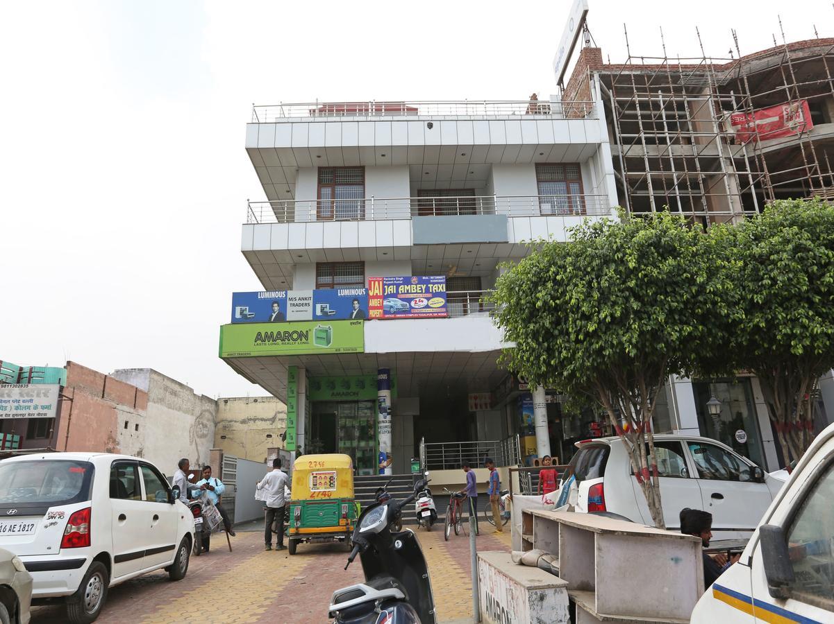 OYO 8910 Celeste Inn Greater Noida Extérieur photo